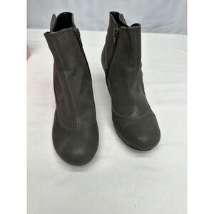 Mudd Aliso Low Heel Gray Dress Faux Leather‎ Zip Up Ankle Boots Size 6M